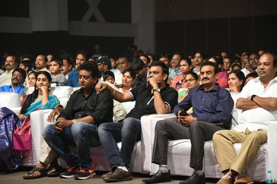 Dwaraka-Movie-Audio-Launch